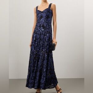 DRESS THE POPULATION ANABEL GOWN